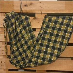 Guess Yellow and Black Checkered Pants